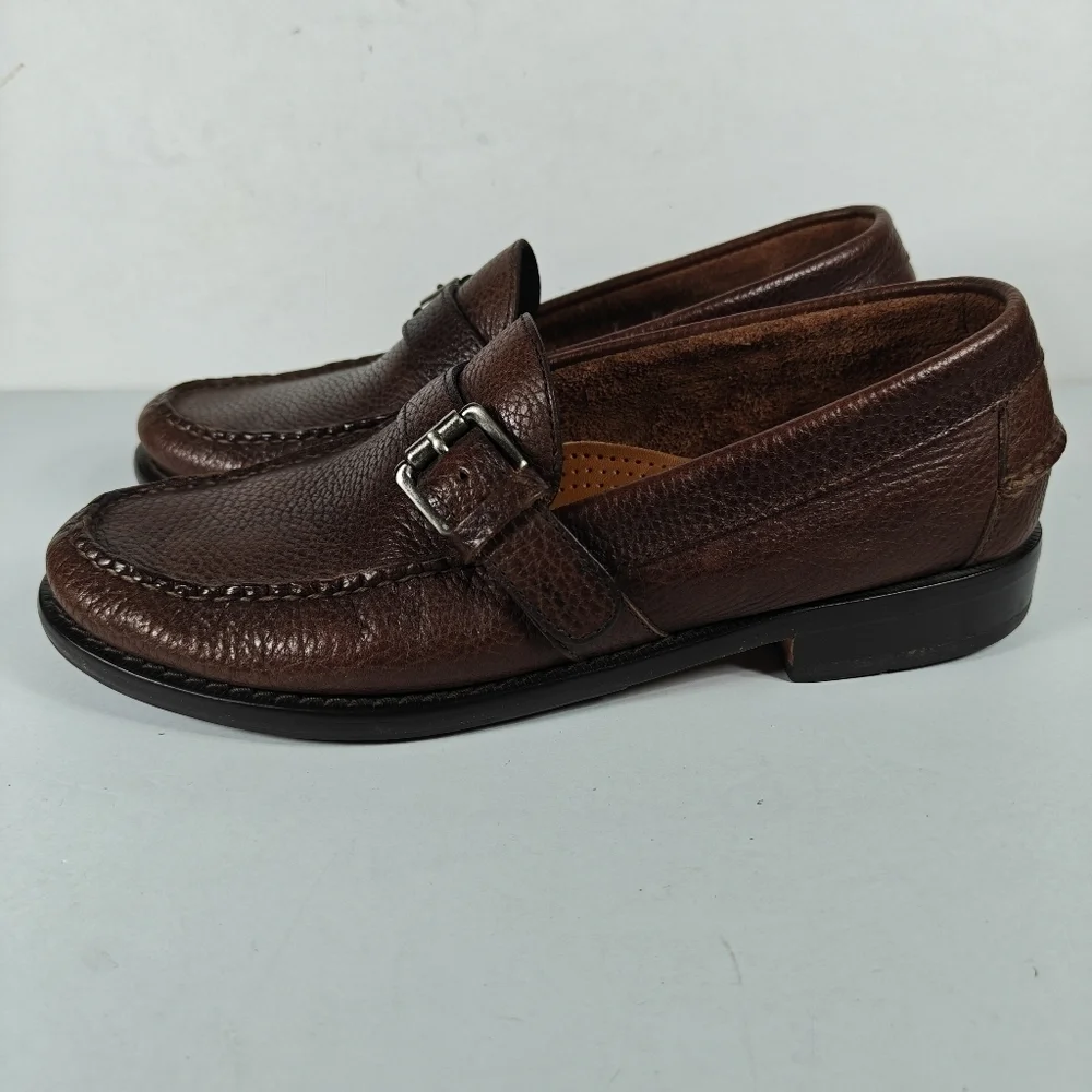 G.H Bass Weejuns Bass Bran Slip on Loafers Buckle Detail Brown Preppy Men's 7